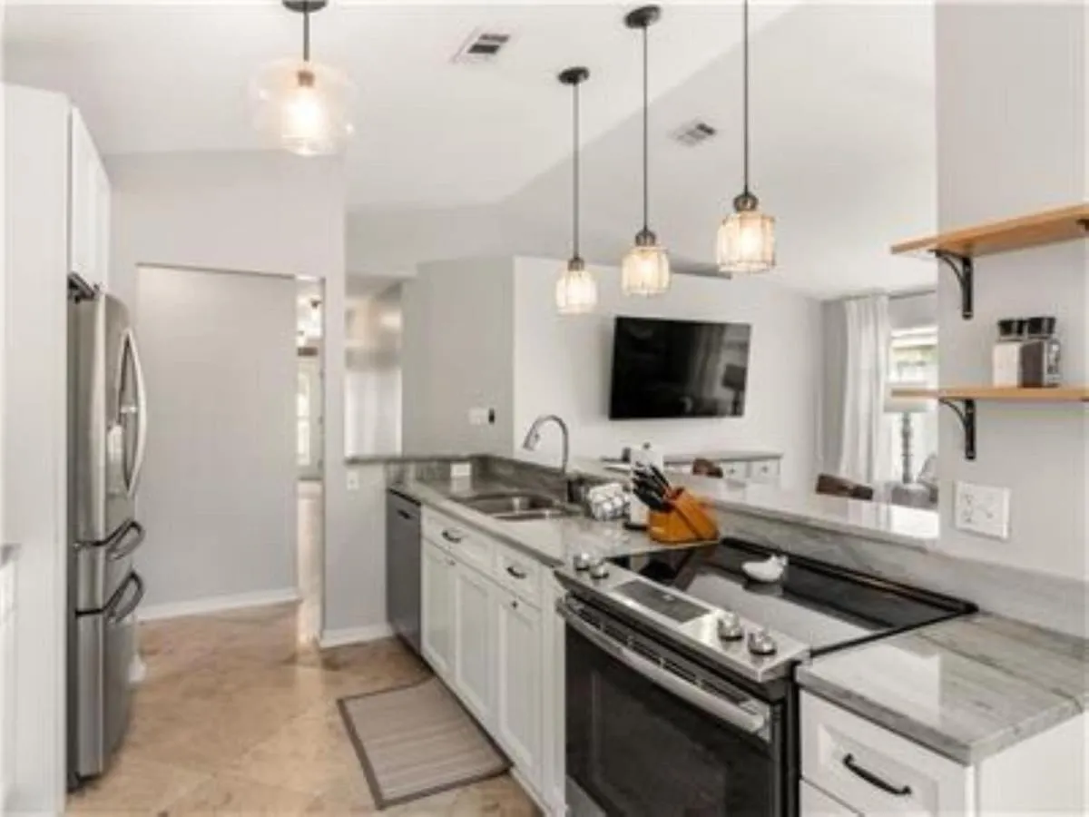 Coastal Rose- Maravilla Destin Holiday home